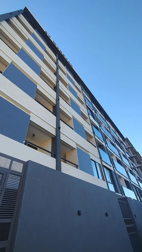 VENTA – DEPARTAMENTO AMOBLADO DE 2 DORMITORIOS – ZONA AERPUERTO SILVIO PETTIROSSI – M.R.A.